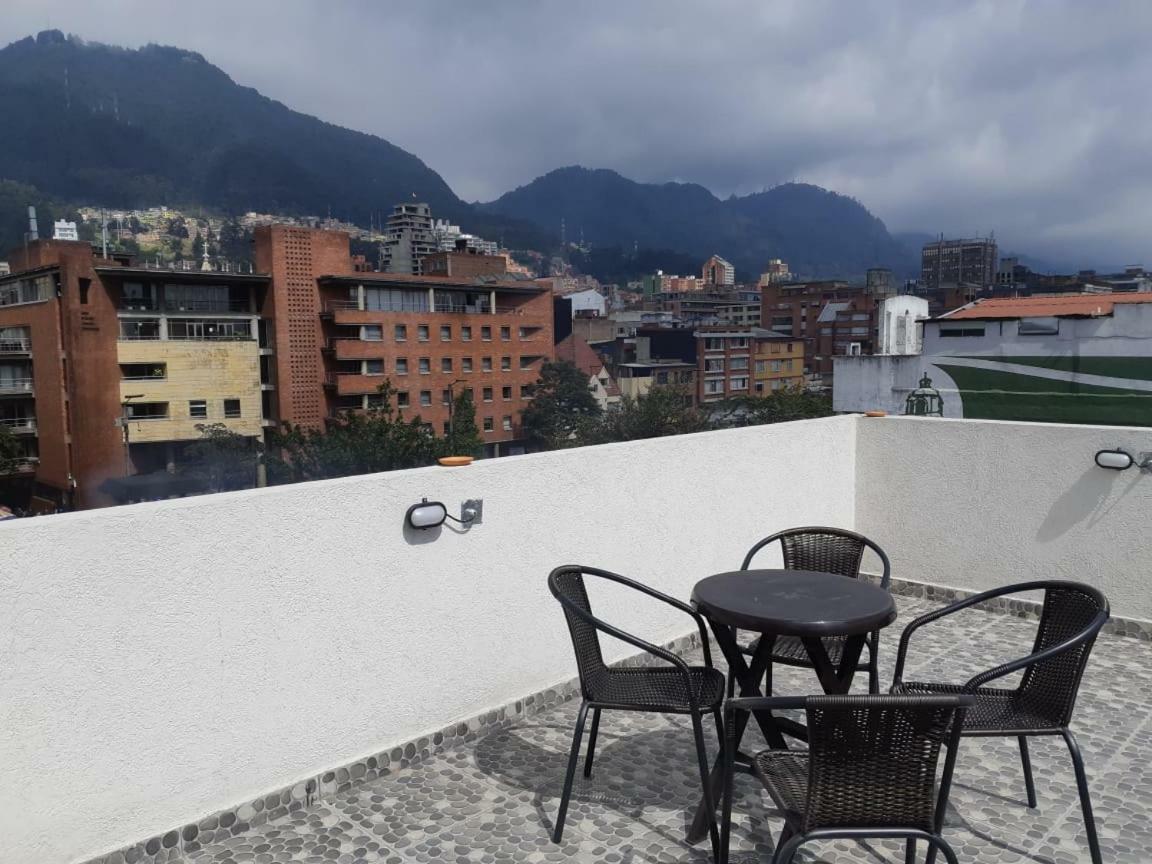 דירות בוגוטה Edificio Santa Marta מראה חיצוני תמונה